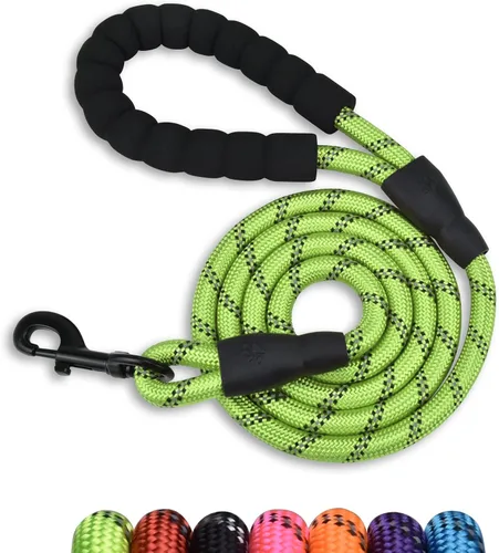 Vista 7 de Correa fuerte para perro de 5/6 pies con mango acolchado suave, cuerda altamente reflectante para caminar por la noche, hebilla de metal giratoria