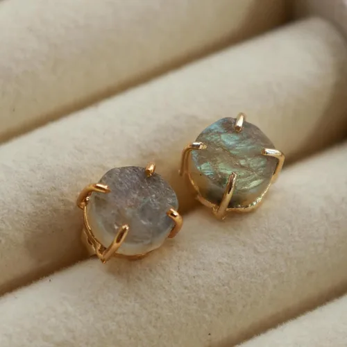 Vista 39 de Gempires Natural Raw Prong Setting Stud Earrings, 8-10 mm Crystals Earring, Handmade Jewelry, Gift for Her