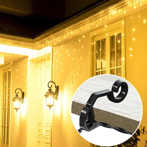 Vista 4 de 120 piezas de ganchos negros pequeños de plástico para canalones - Clips para luces al aire libre resistentes al clima para decoración de Navidad