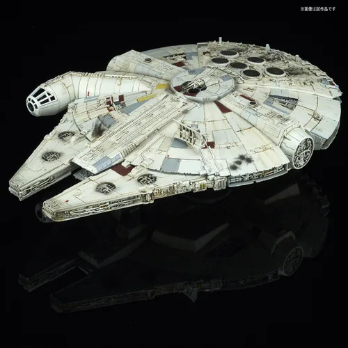 Vista 9 de Bandai Hobby 1/144 Halcón Milenario Star Wars: Los Últimos Jedi