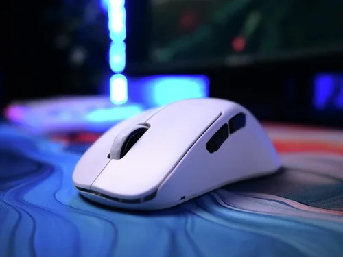 Vista 6 de CHERRY Xtrfy M64 Wireless Ratón ergonómico ultraligero para juegos (M64 Pro 8K, blanco)
