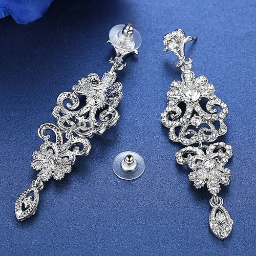 Vista 7 de Pendientes de araña con diamantes de imitación para novias, dorados/plateados Pendientes A-Clear Pin