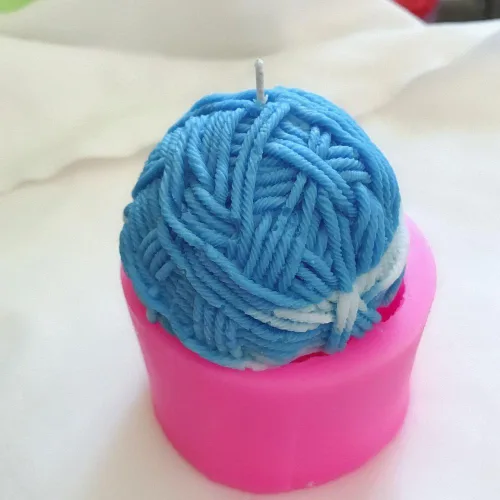 Vista 4 de Molde de vela de lana para tejer, molde de silicona MoldFun Hemisphere Yarn Ball para jabón, bomba de baño, yeso, cera