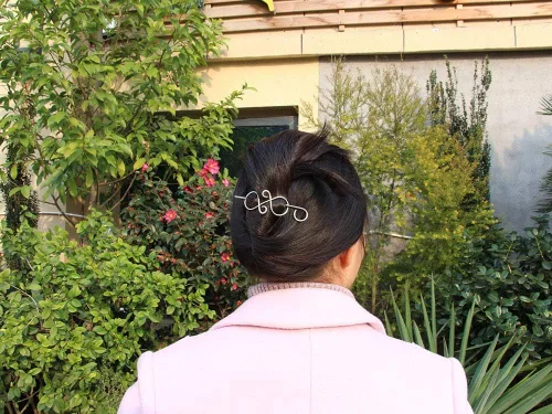 Vista 7 de Alfileres de clip para el cabello celta, pasadores de metal con palo, para mujer, regalos de Navidad