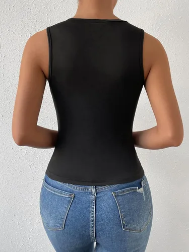 Vista 2 de WDIRARA Camiseta sin mangas de verano con cuentas de diamantes de imitación y cuello redondo para mujer