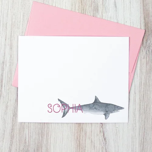 Vista 3 de Papelería personalizada de tiburón para niños, elige tamaño y colores del juego, tarjetas planas, papelería temática oceánica para niños pequeños