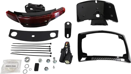 Vista 3 de CIRO Luz trasera LED Latitude y soporte para matrícula con LIGHTSTRIKE - cromo con lente humo ligero para motocicletas