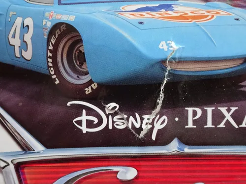 Vista 2 de Disney/Pixar Cars Piston Cup 2012 Series Die-Cast The King (#8/18) Escala 1:55