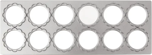 Vista 3 de Fox Run Máquina para Hacer Ravioles en Forma de Flor, de Aluminio, Hace 12 Ravioles en Forma de Flor de 1.5