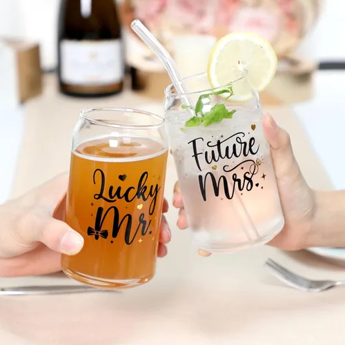 Vista 6 de Nefelibata Regalos de boda Future Mr Lucky and Mrs Beer Can Glasses