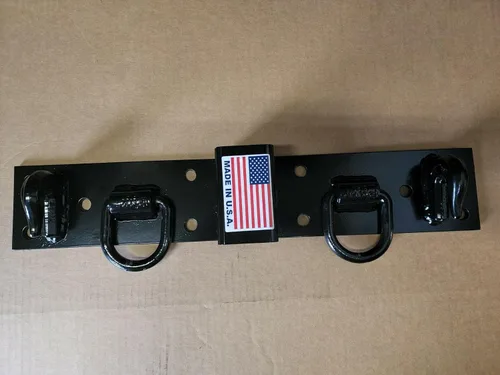 Vista 2 de Kit de Remolque para Tractor Compacto de Servicio Pesado - Ganchos de Cadena Atornillables, Anillos en D, Placa Receptora - Compatible con John