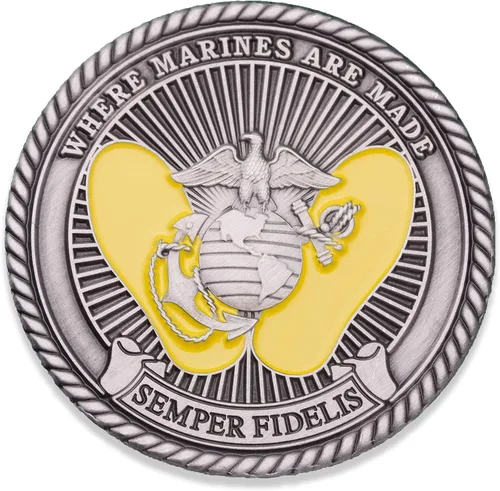 Vista 2 de Moneda de desafío de Parris Island – Marine Corps Recruit Depot Moneda militar – Moneda de desafío MCRD diseñada por marines para marines