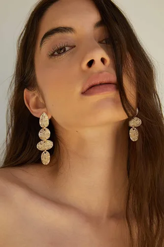 Vista 3 de Long Gold Dangle Earrings For Women