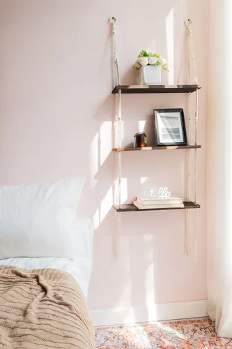Vista 4 de Mkono Estante colgante de pared de macramé, estantes flotantes de madera de 3 niveles con bonita cuerda tejida, decoración bohemia para habitación