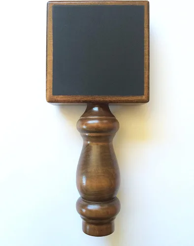 Vista 2 de Exhibición cuadrada de madera con mango de grifo de cerveza con pizarra para Kegerator y barras caseras