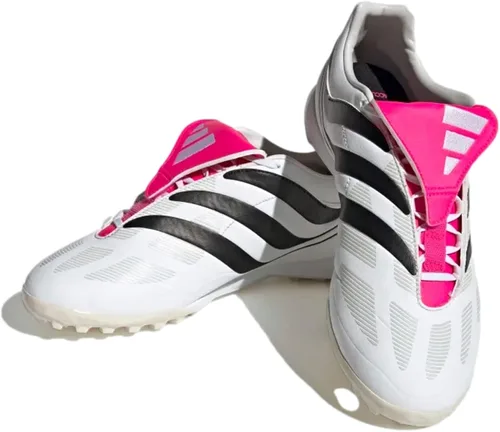 Vista 2 de adidas Predator Precision.3 Zapatos de césped