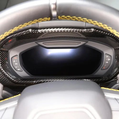 Vista 3 de Cubierta de marco de panel de salpicadero compatible con Lamborghini URUS 2018-2023, accesorios de decoración de moldeo de tablero de fibra