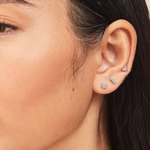 Vista 6 de Juego de aretes de plata de ley para mujer, hipoalergénicos, ligeros, pequeños aretes de oro para mujer