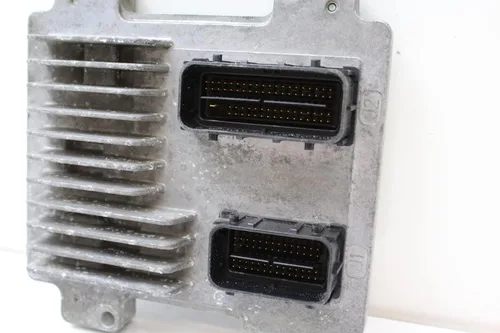 Vista 4 de 12642927 CHEVROLET 09-3 CRUZE ECM remanufacturado ECU