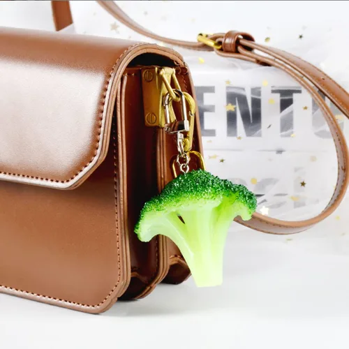 Vista 4 de Llavero de brócoli para cocina, simulación de alimentos, vegetales, decoración de llavero, llavero, mochila, cartera, colgante, Verde