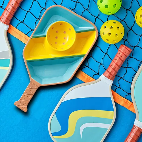Vista 3 de Bandeja de aperitivos de paleta de pickleball - Bandeja de servir con bolas de pepinillo para aperitivos - Bandeja de servir en forma de paleta