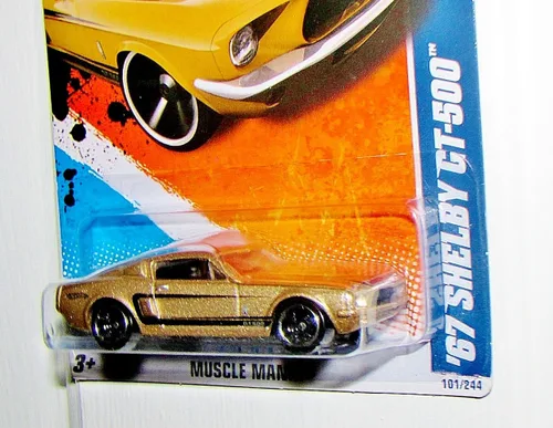 Vista 4 de Hot Wheels 2011 Muscle Mania 1/10 Oro '67 Shelby GT-500 101/244