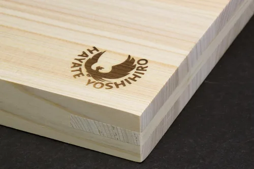 Vista 2 de Yoshihiro Hinoki Cypress - Tabla de cortar con núcleo antitorsión, madera Hinoki japonesa, apta para cuchillos, grado profesional, (grande)
