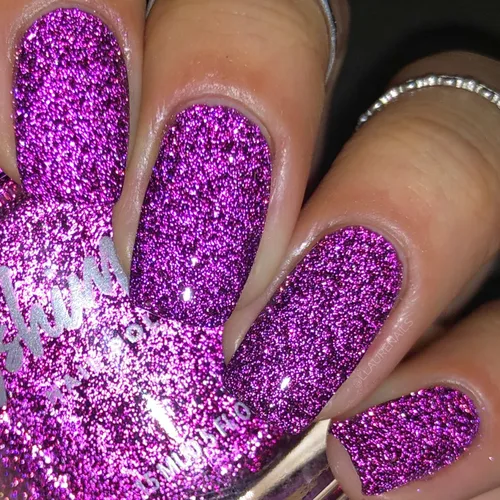 Vista 2 de KBShimmer Let The Beet Drop Esmalte de uñas de 0.5 onzas, botella de tamaño completo