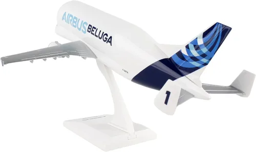 Vista 4 de Daron SkyMarks Airbus Beluga A300-600ST #1 1/200 (SKR666)
