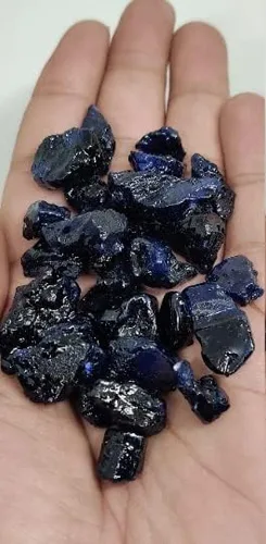 Vista 4 de Krishiv Exports - Piedra natal de zafiro azul crudo zafiro azul crudo y zafiro en bruto de septiembre 10 piezas de 10 a 15 milímetros