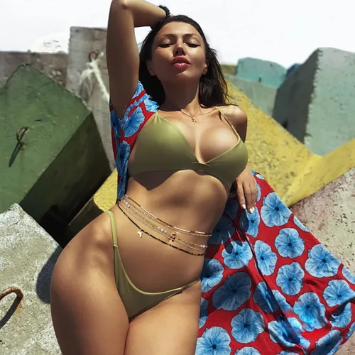 Vista 5 de Florideco Cuentas de cintura de 27.5 a 50 pulgadas para mujer, joyería africana en capas para el cuerpo en cuentas elásticas coloridas para mujer