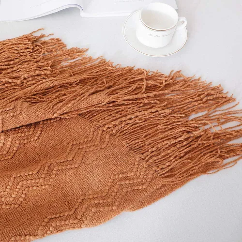 Vista 3 de Bourina Manta de punto decorativa con textura, unicolor y suave, para sofá, 50 x 60 pulgadas, almendra Knitted Throw Blanket 50x60 Inches, Soft