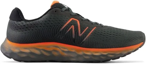 Vista 3 de New Balance Tenis de correr 520 V8 para hombre