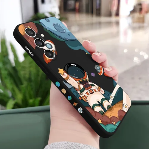 Vista 2 de LEECG Funda para Galaxy S23 FE, diseño creativo de impresión lateral de astronauta para Samsung S23 FE 5G, funda protectora resistente de silicona