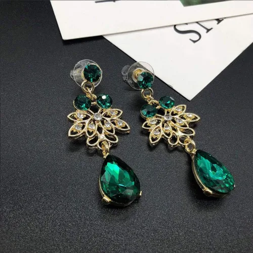Vista 6 de Holibanna Rhinestone Jewelry Set Crown Necklace Earrings Wedding Jewelry Set Baroque Crown with Comb for Party Banquet
