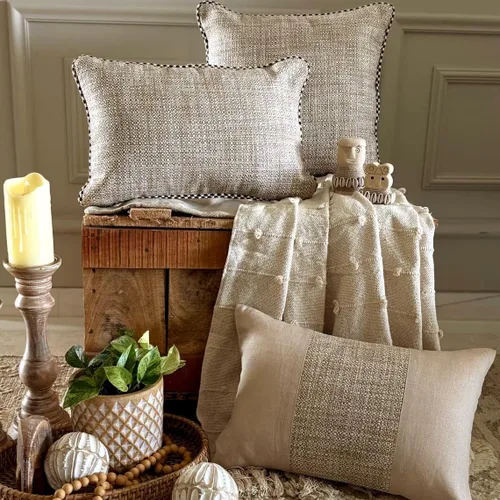 Vista 5 de The HomeCentric Fundas de almohada decorativas beige de 12 x 12 pulgadas (11.8 x 11.8 in), encaje de yute y almohadas marroquíes para sofá