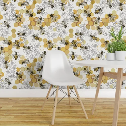 Vista 3 de Spoonflower Muestro de papel tapiz extraíble - Abejas de miel Especies en peligro de extinción Animales Flores de abeja Panal Insectos blancos Papel