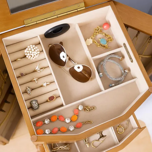 Vista 14 de Hives and Honey Florence Jewelry Armoire - Organizador de almacenamiento de joyas con 8 cajones forrados de fieltro, espejo de tocador, rollos