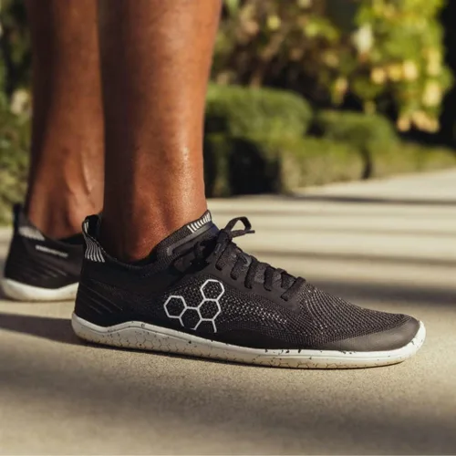 Vista 8 de Vivobarefoot Geo Racer Knit, tenis veganos ultraligeros para hombre con suela descalza