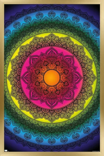 Vista 18 de Trends International Delyth Angharad - Póster de pared con mandalas arcoíris, 14.725 x 22.375 pulgadas, versión enmarcada de madera de granero