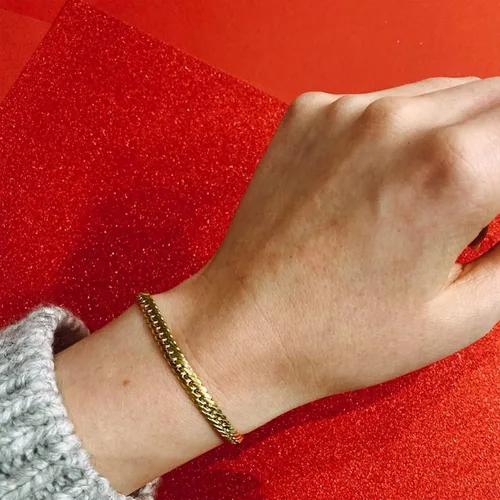 Vista 6 de Ross-Simons Pulsera italiana de oro de 14 quilates con eslabones cubanos