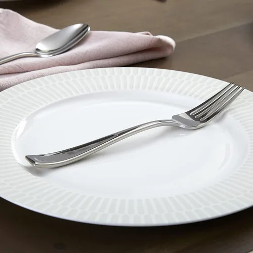 Vista 53 de Oneida Moda Champagne Satin 20-Piece Silverware Set for 4, Flatware