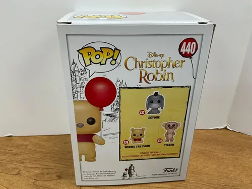 Vista 2 de Funko Pop! Disney: Christopher Robin - Winnie The Pooh [Con globo rojo - Flocado] # 440 - BoxLunch Exclusive!