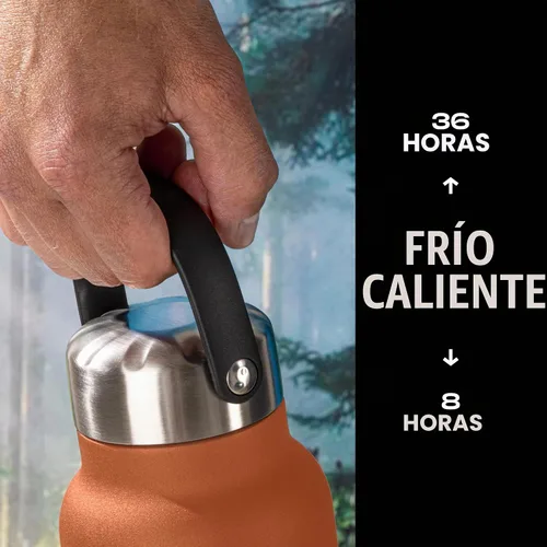 Vista 2 de S'well Explorer de acero inoxidable reciclado con tapa y asa aisladas, 24 onzas, cornalina, recipientes aislados al vacío de triple capa que