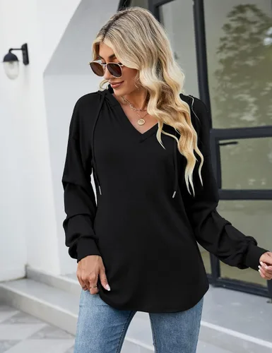 Vista 3 de Conmite Sudaderas con capucha para mujer, cuello en V, manga larga, color liso, con cordón, casual, sueltas, Negro