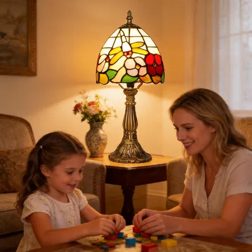 Vista 4 de Lámpara de mesa pequeña estilo Tiffany, lámpara de vidrio teñido antiguo de 5 pulgadas, lámpara de mesa de noche para escritorio, para dormitorio