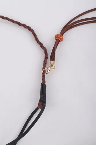 Vista 5 de Jumwrit Diadema de plumas bohemia, diadema india, hippie, gitana, tocado con borlas, cuerda de cáñamo ajustable, diadema con cuentas, accesorios