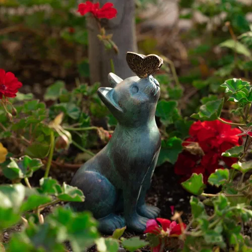 Vista 3 de XZJMY Estatuas de decoración de jardín, figuras de gato con mariposa, espantapájaros de 8 pulgadas para interiores y exteriores, hogar u oficina