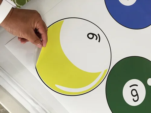 Vista 7 de 15 calcomanías de pared de bolas de billar impresas gráficas para decoración de sala de juegos, arte de pared de vinilo