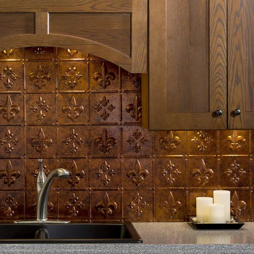 Vista 2 de FASÄDE Fleur-de-lis - Panel decorativo de vinilo decorativo para salpicaduras de 18 x 24 pulgadas en cobre piedra lunar (paquete de 5)